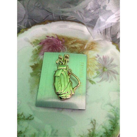 Golfing Brooch Pin Artisan Golf Bag & Clubs Fashion Jewelry - Picture 4 of 15